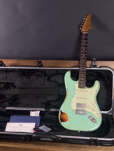 Xotic XSC-2 Medium Aged Surf Green Over 3 Tone Sunburst